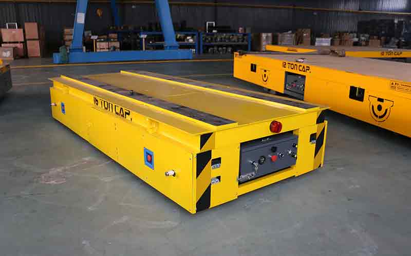 1噸聯動車型牽引車交付成功