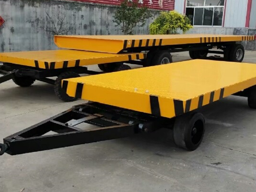 平板拖車(chē)
